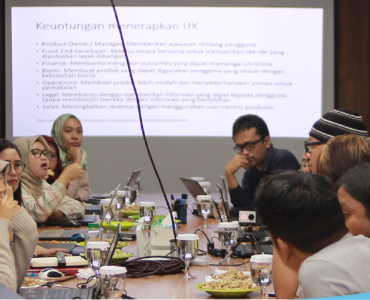 UX Training Part I: Alignning UX as One Team 8 UX Training Part I: Alignning UX as One Team 8